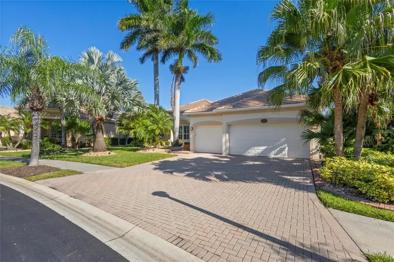 1835 CREEK NINE DRIVE, NORTH PORT, photo 3 of 68