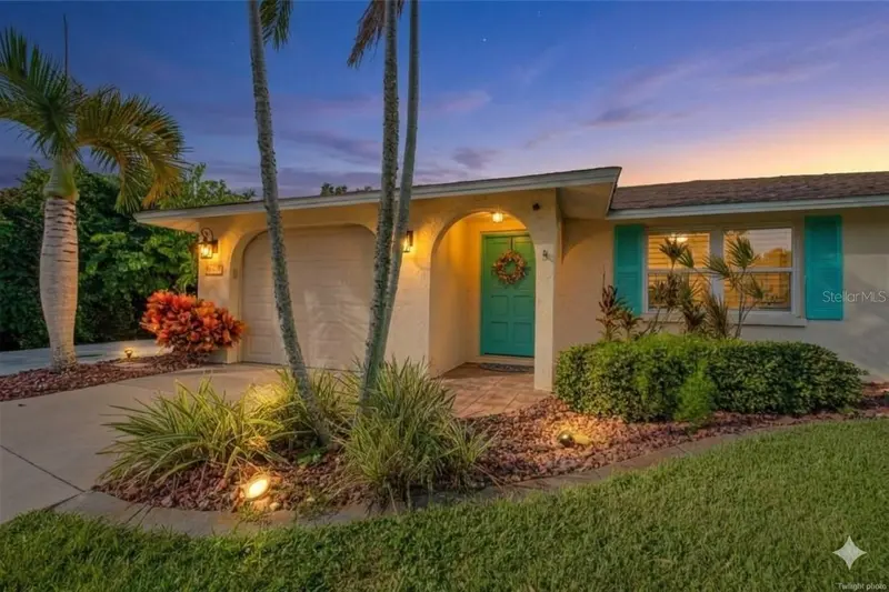 4708 ALLIGATOR DRIVE, VENICE