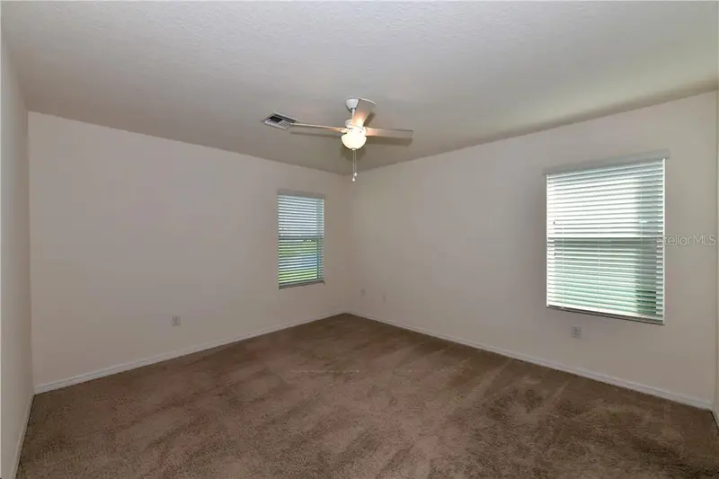 Thumbnail 18
