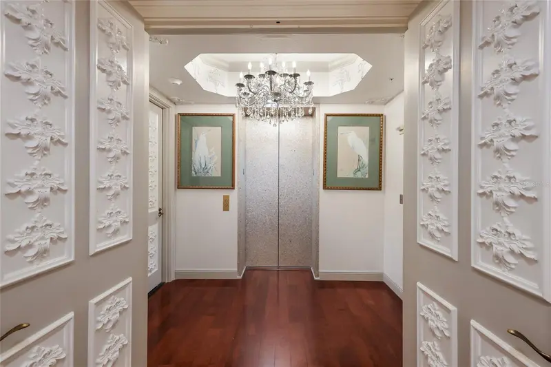 35 WATERGATE DRIVE #804, SARASOTA, photo 3 of 42
