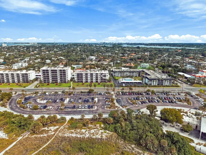 797 BEACH ROAD #415, SARASOTA, photo 5 of 59