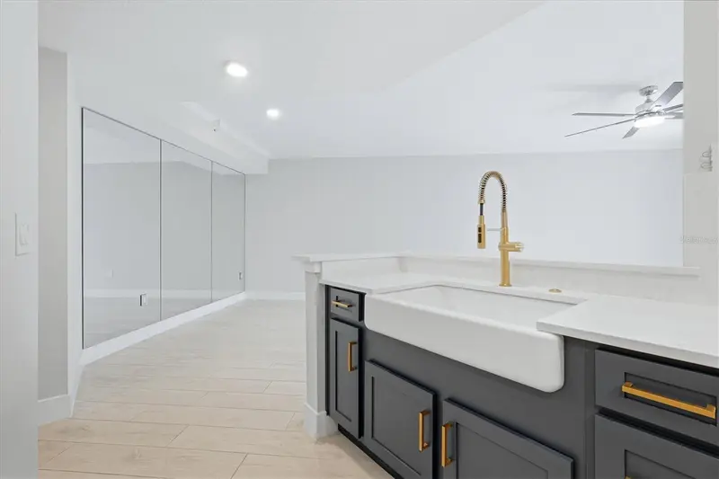 Thumbnail 23
