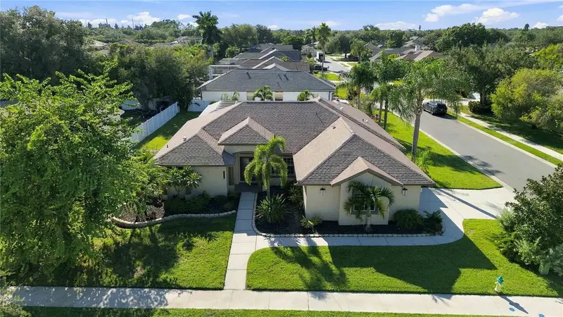 6274 AVENTURA DRIVE, SARASOTA