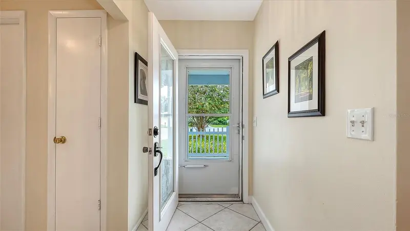 6110 APPROACH LANE, SARASOTA, photo 5 of 57
