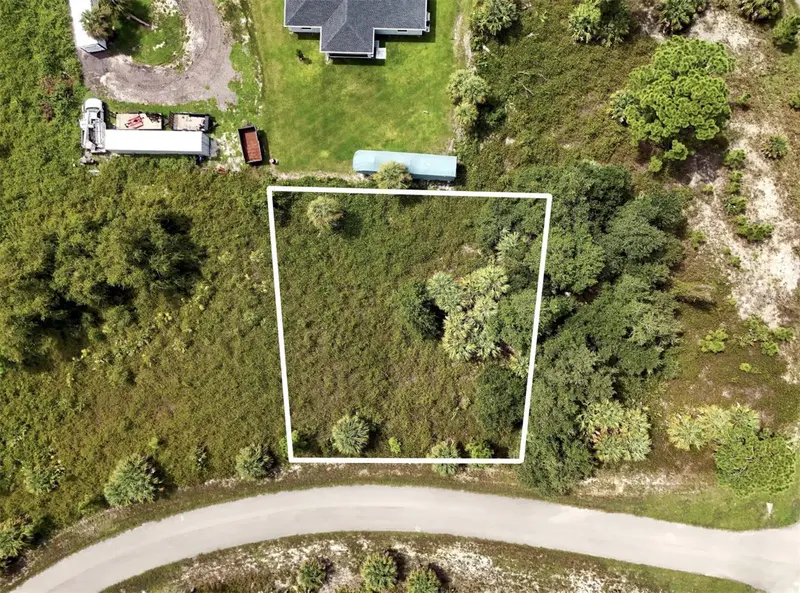 N/A VINEYARD CIR, NORTH PORT