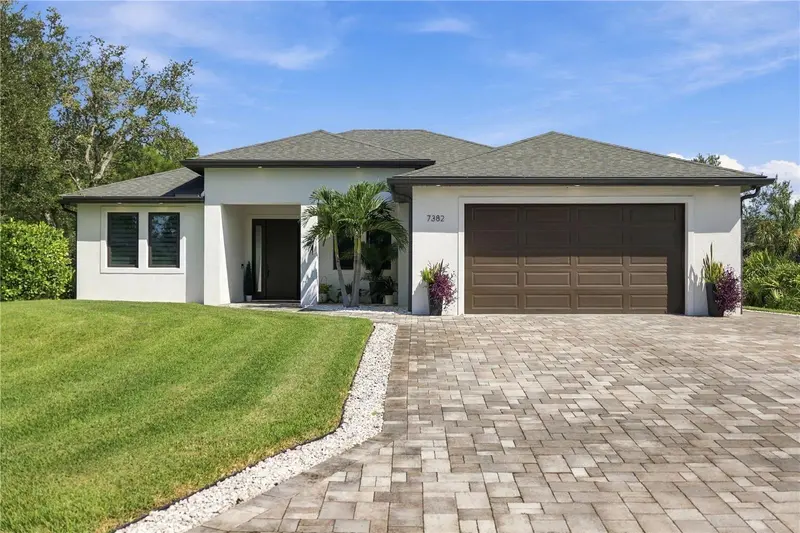 7382 PERENNIAL ROAD, NORTH PORT
