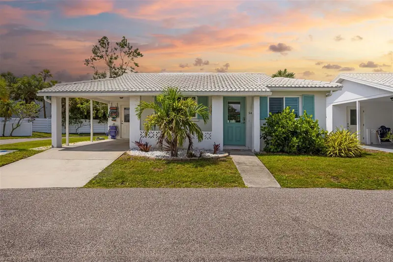 546 SPANISH DRIVE, LONGBOAT KEY