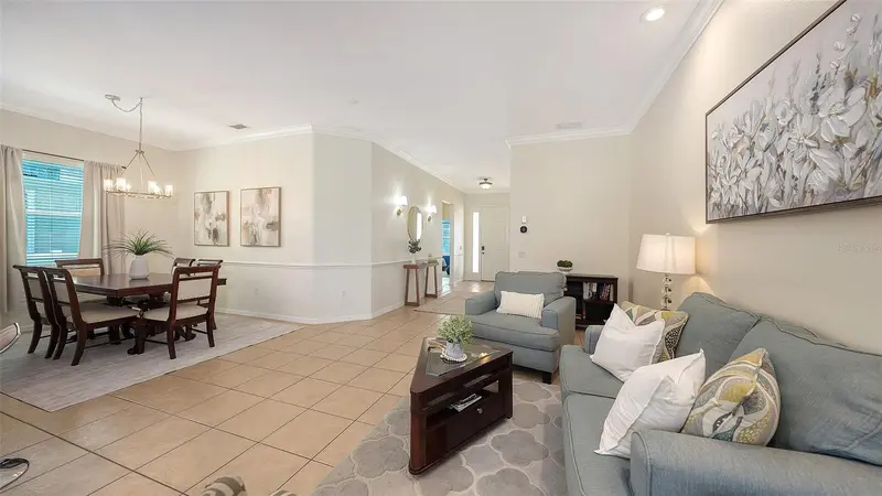 15213 BLUE FISH CIRCLE, LAKEWOOD RANCH, photo 4 of 38