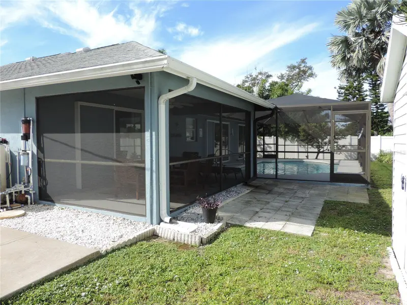 1148 ROYAL ROAD, VENICE, photo 4 of 29