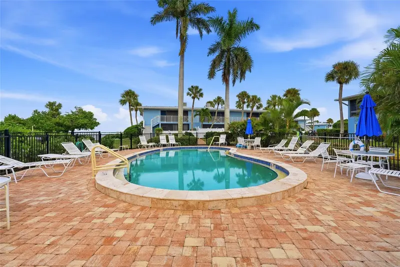 Thumbnail 60