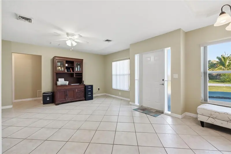 630 DARWIN ROAD, VENICE, photo 5 of 45
