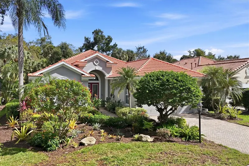 8147 ABINGDON COURT, UNIVERSITY PARK, photo 2 of 77