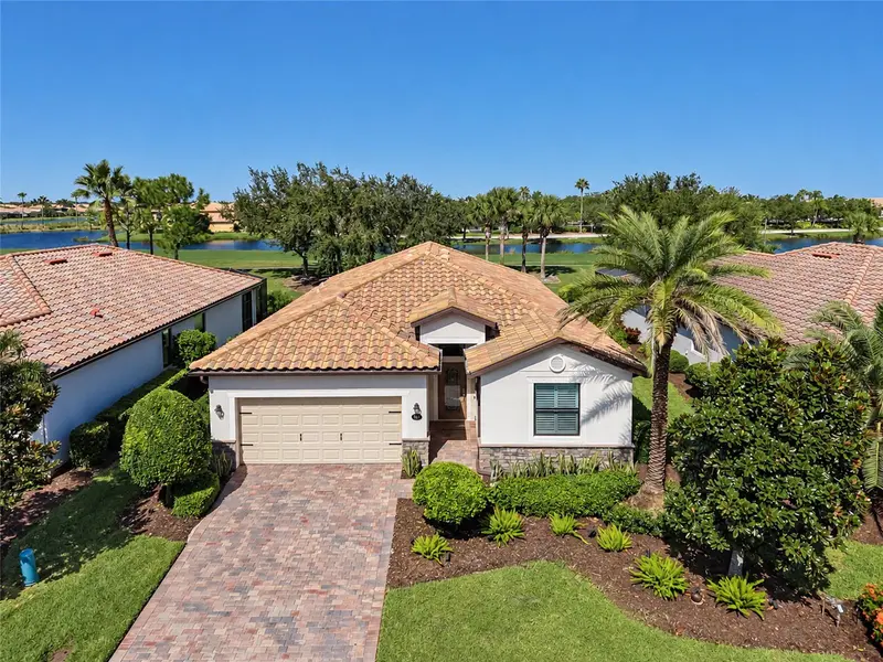 7027 QUIET CREEK DRIVE, BRADENTON