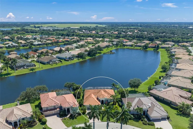 2889 GRAZELAND DRIVE, SARASOTA