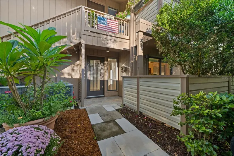 1657 BROOKHOUSE CIRCLE #152, SARASOTA