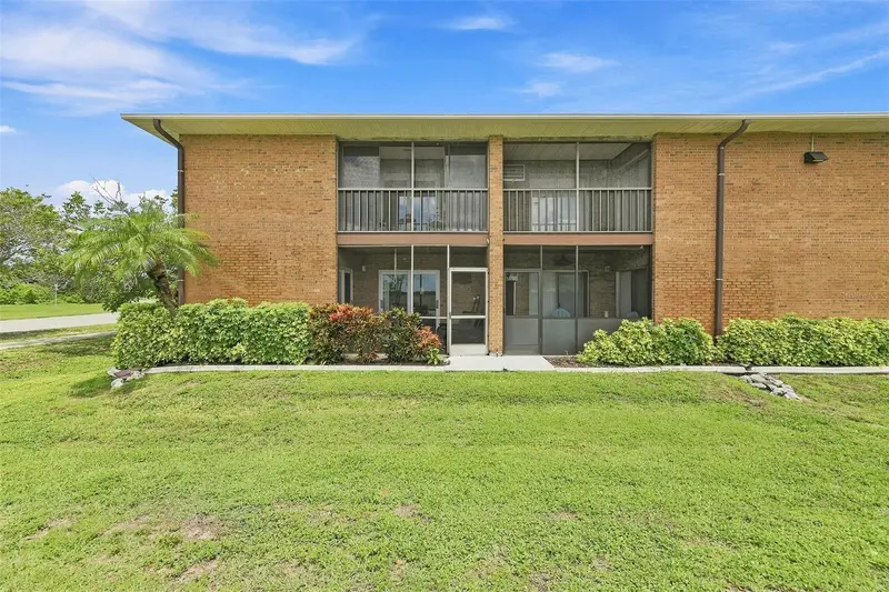 217 AIRPORT AVENUE #119, VENICE