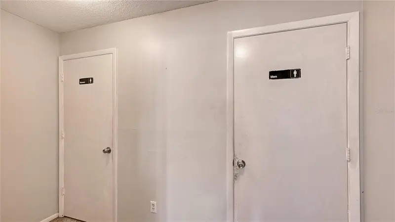 Thumbnail 27