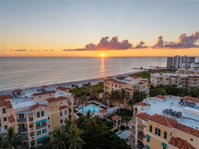 2151 GULF OF MEXICO DRIVE #4, LONGBOAT KEY