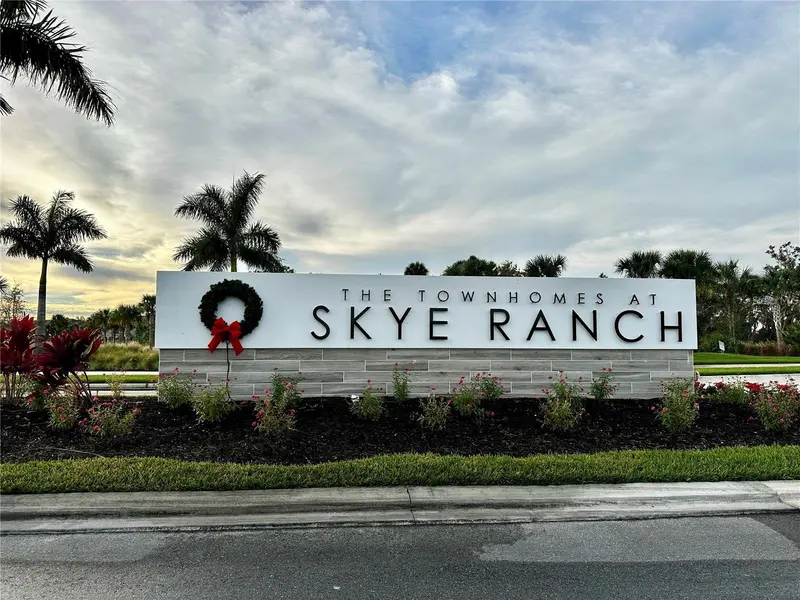 8516 DAYBREAK ST STREET, SARASOTA