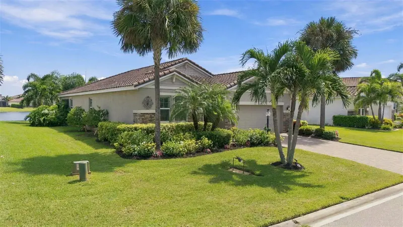 13316 SAW PALM CREEK TRAIL, BRADENTON, photo 2 of 54