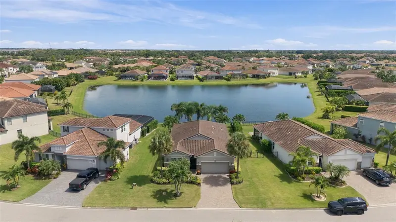 13316 SAW PALM CREEK TRAIL, BRADENTON, photo 3 of 54