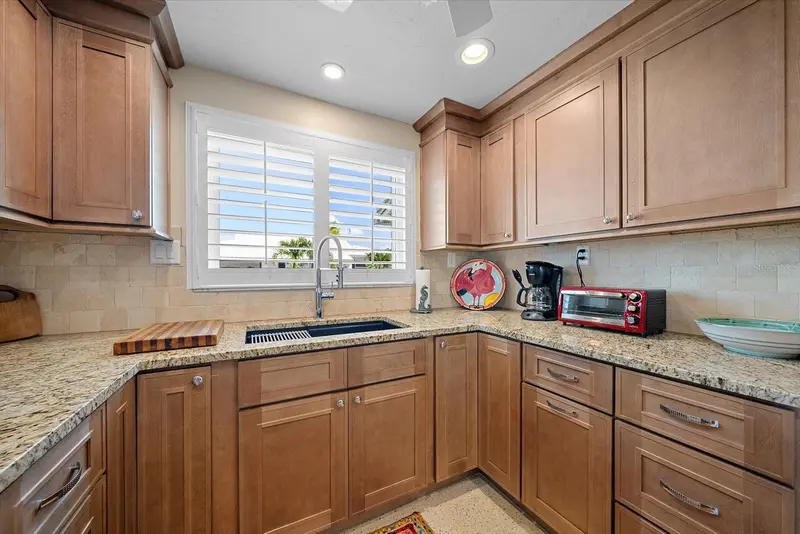 738 SPANISH DRIVE #98, LONGBOAT KEY, photo 5 of 44