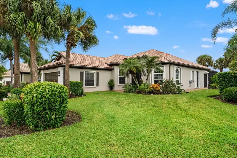 13150 GUYANA STREET, VENICE