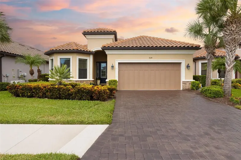 5628 SEMOLINO STREET, NOKOMIS