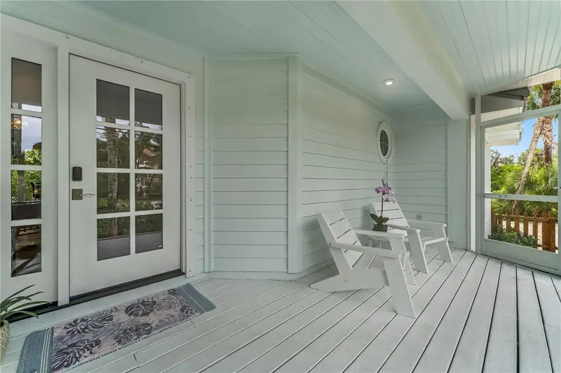 4095 BEACH ROAD, ENGLEWOOD, photo 3 of 34