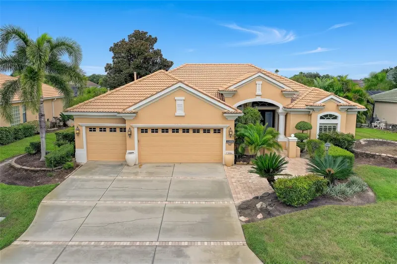 12306 GREENBRIER WAY, LAKEWOOD RANCH