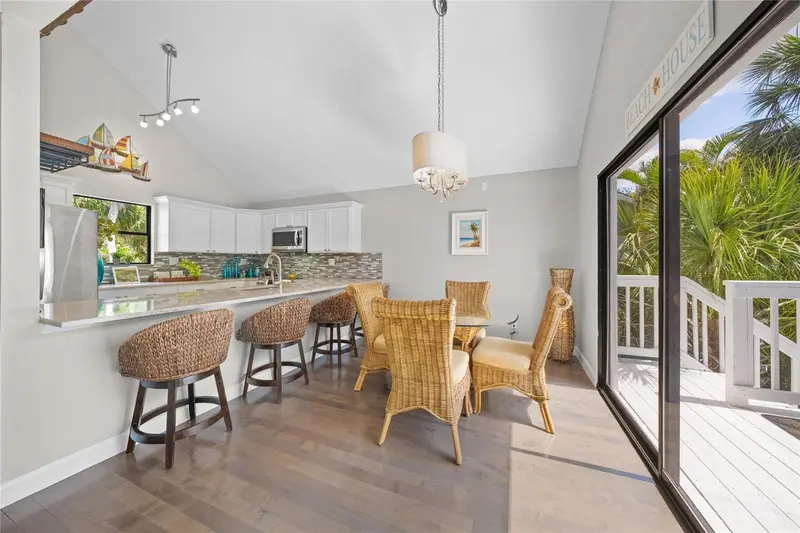 1256 RIEGELS LANDING DRIVE, SARASOTA, photo 4 of 40