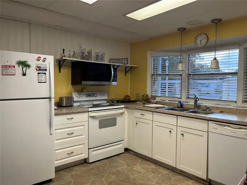 Thumbnail 20