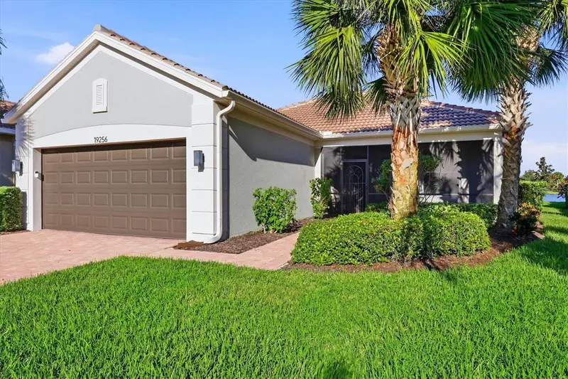 19256 JALISCA STREET, VENICE, photo 5 of 82