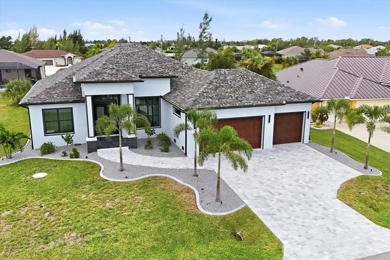 15417 AVERY ROAD, PORT CHARLOTTE