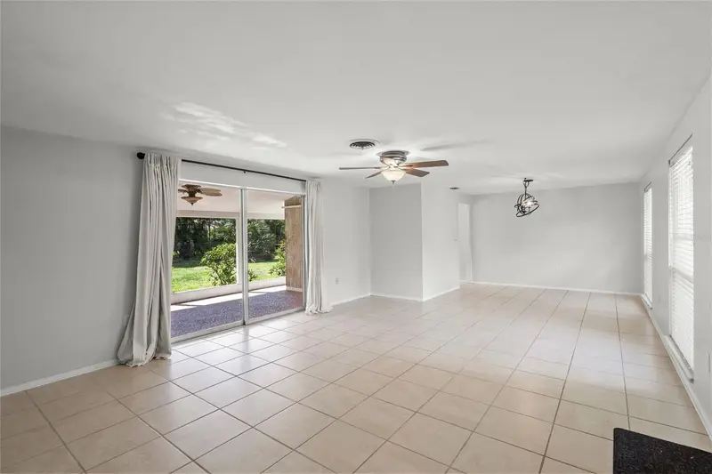 3185 REGATTA CIRCLE, SARASOTA, photo 5 of 31