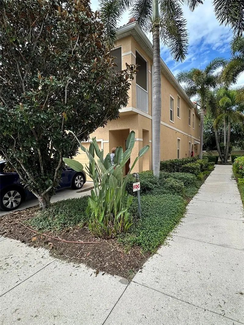 3815 PARKRIDGE CIRCLE #2-203, SARASOTA