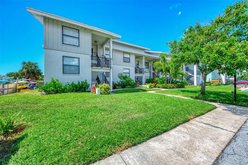 9226 MIDNIGHT PASS ROAD #4A, SARASOTA, photo 2 of 49