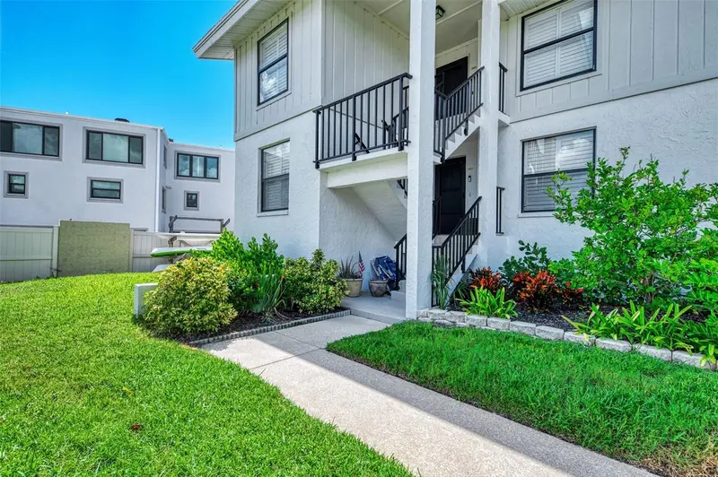 9226 MIDNIGHT PASS ROAD #4A, SARASOTA, photo 4 of 49