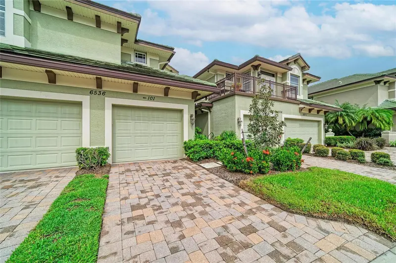 6536 MOORINGS POINT CIRCLE #101, LAKEWOOD RANCH, photo 4 of 60