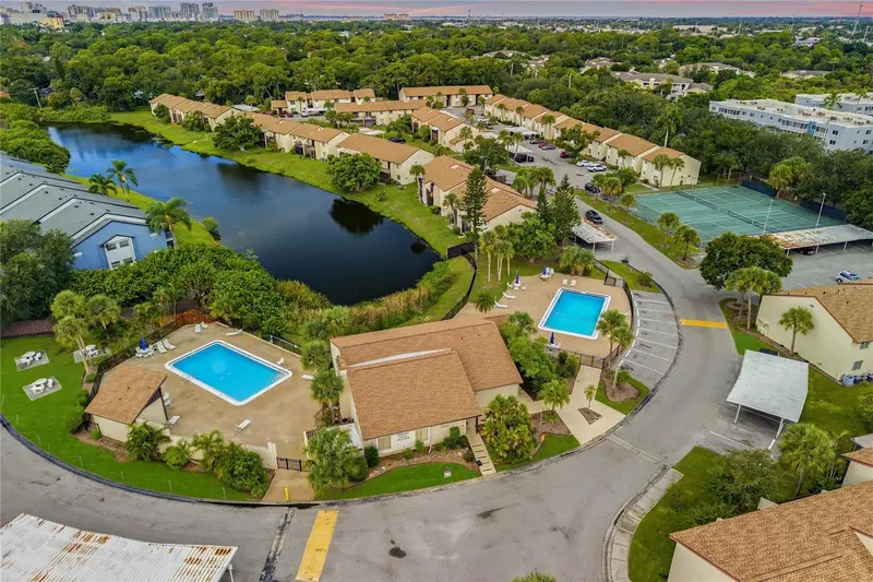 2744 HIDDEN LAKE BOULEVARD #C, SARASOTA