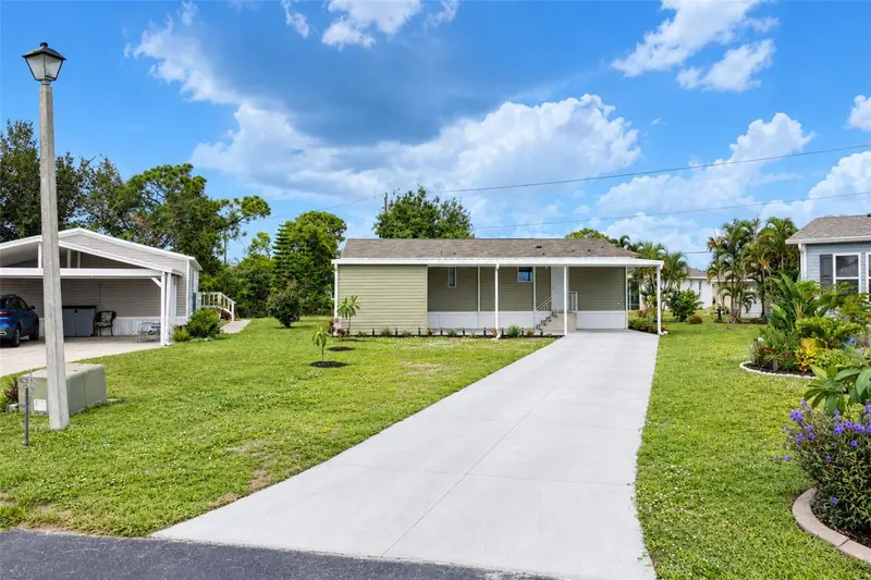 9066 PINEHAVEN WAY, ENGLEWOOD