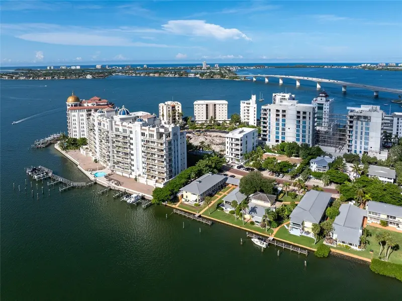 509 GOLDEN GATE POINT #3, SARASOTA, photo 5 of 28