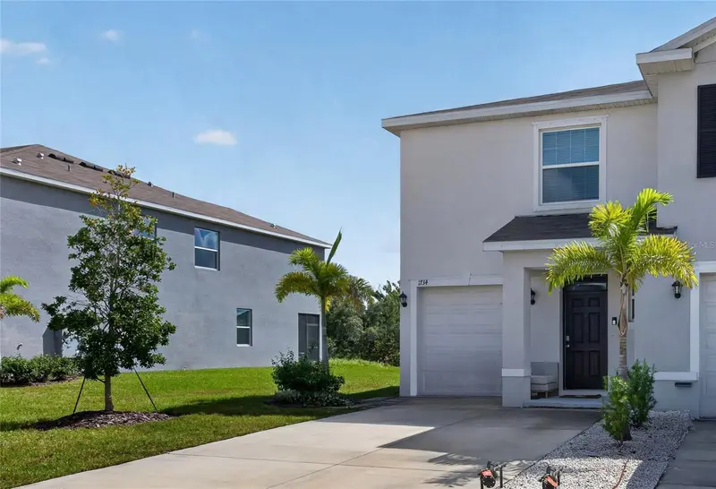 1734 WOODLEAF HAMMOCK COURT, BRADENTON, photo 2 of 16