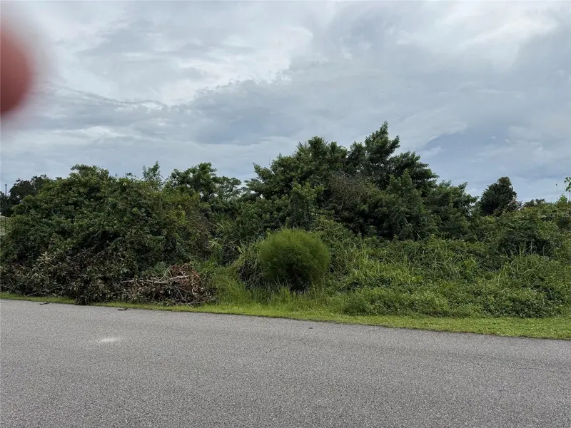 CAMELOT STREET, NORTH PORT