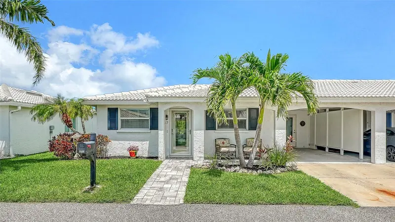 917 SPANISH DRIVE, LONGBOAT KEY
