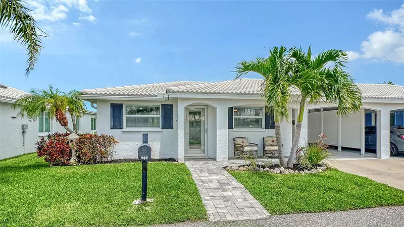 917 SPANISH DRIVE, LONGBOAT KEY, photo 2 of 75