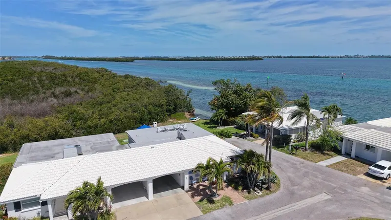 917 SPANISH DRIVE, LONGBOAT KEY, photo 4 of 75