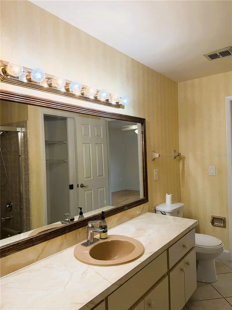 635 LEGER DRIVE, NOKOMIS, photo 5 of 10