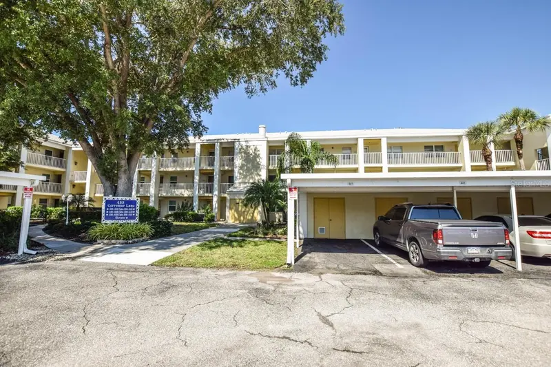 433 CERROMAR LANE #541, VENICE