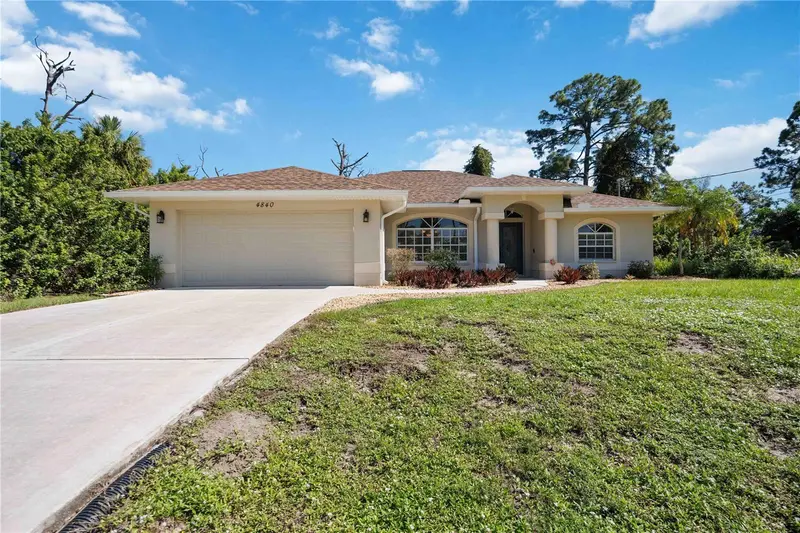 4840 FOXHALL ROAD, NORTH PORT, photo 3 of 66
